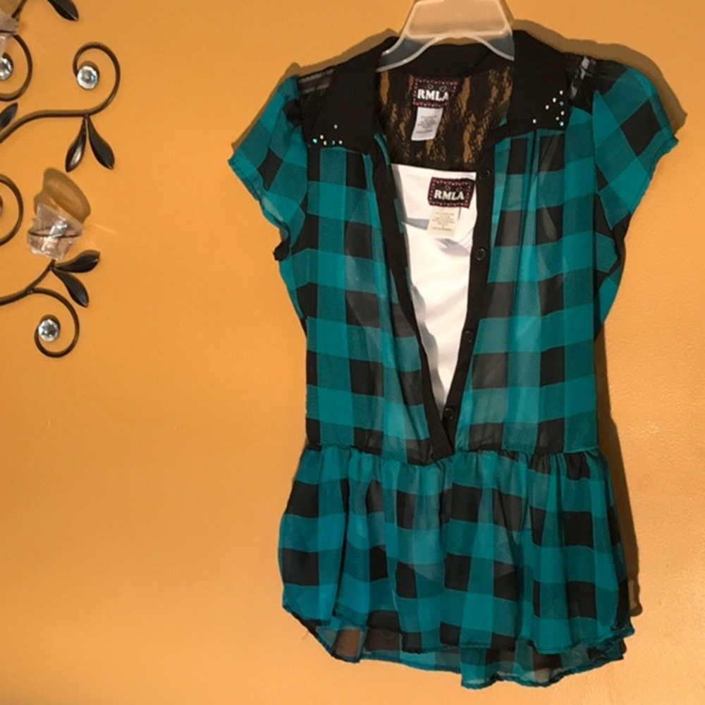 New beautiful girl top size 14 Beautiful design